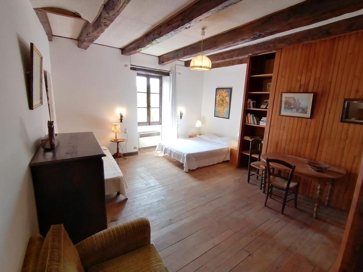 Vila 11 Rue Basse Najac Exteriér fotografie